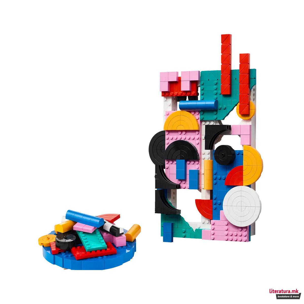 LEGO коцки, Art, Modern Art
