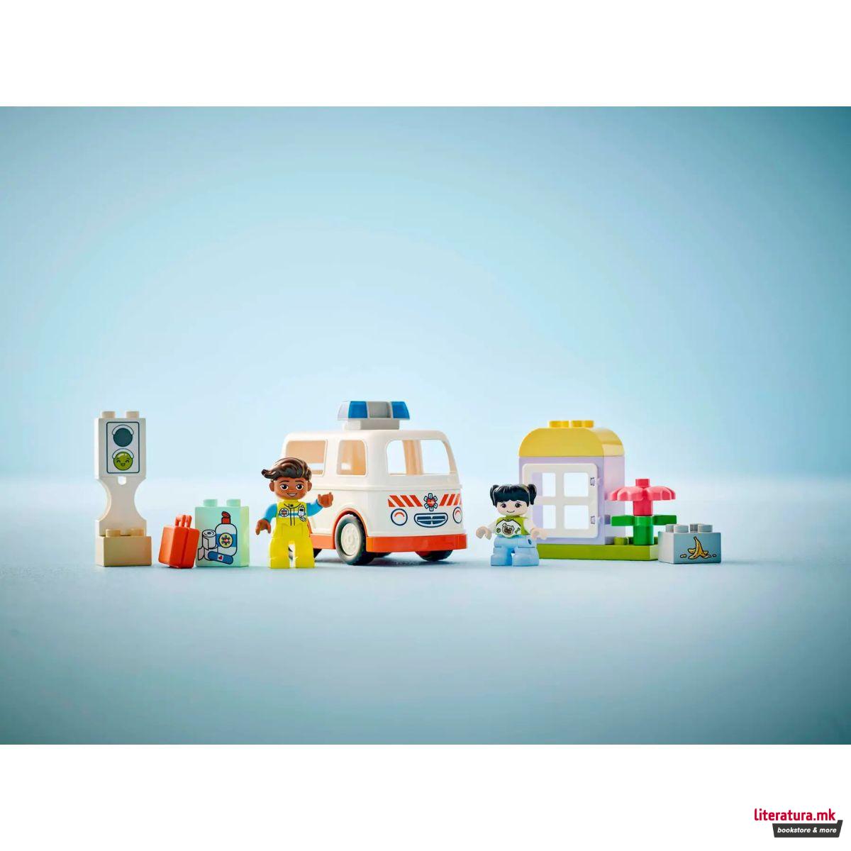 LEGO коцки, Duplo, Ambulance & Driver