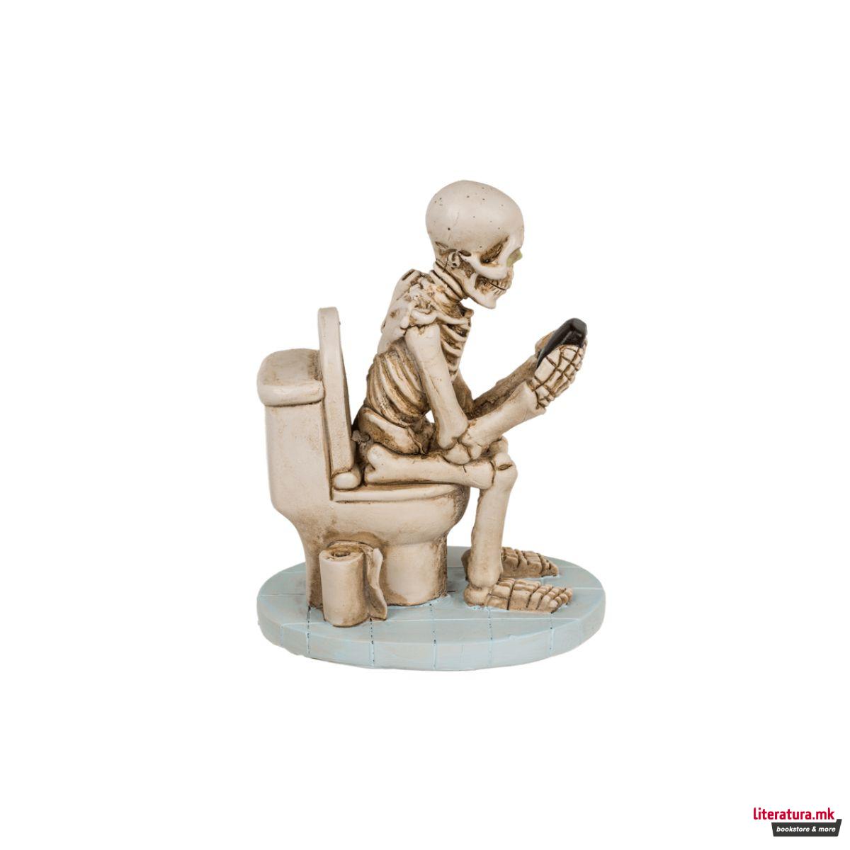 Декоративна фигура, Skeleton On The Toilet