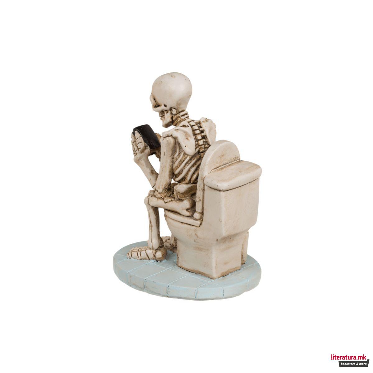 Декоративна фигура, Skeleton On The Toilet