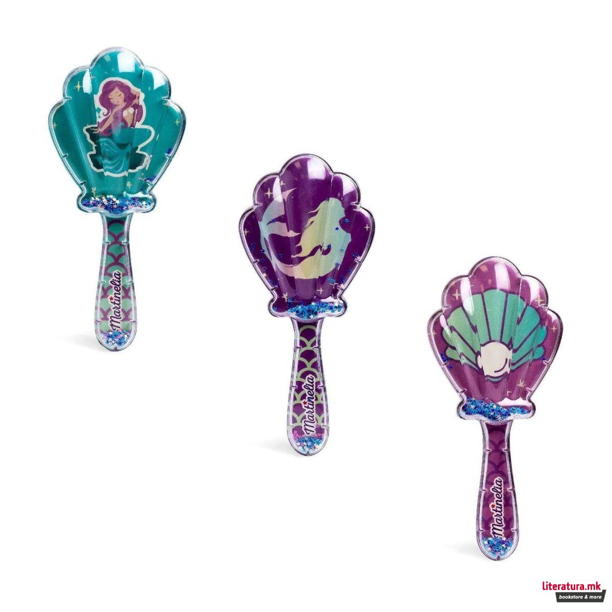 Четка за коса, Let's Be Mermaids, 3 бои 