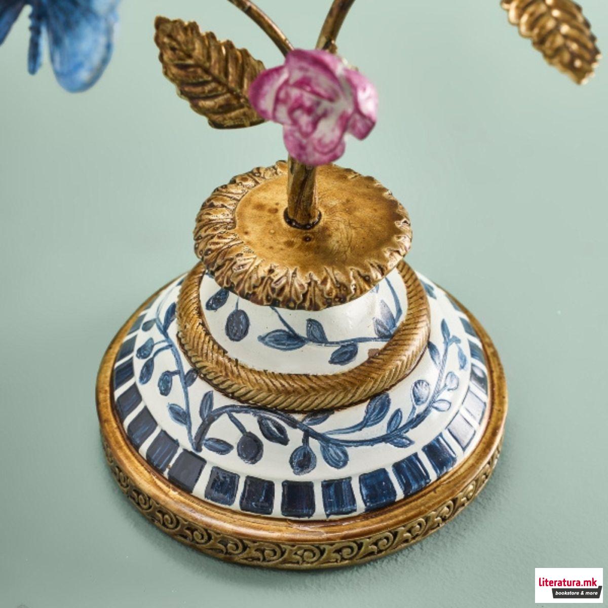 Свеќник, Garden of Eden: Butterflies 