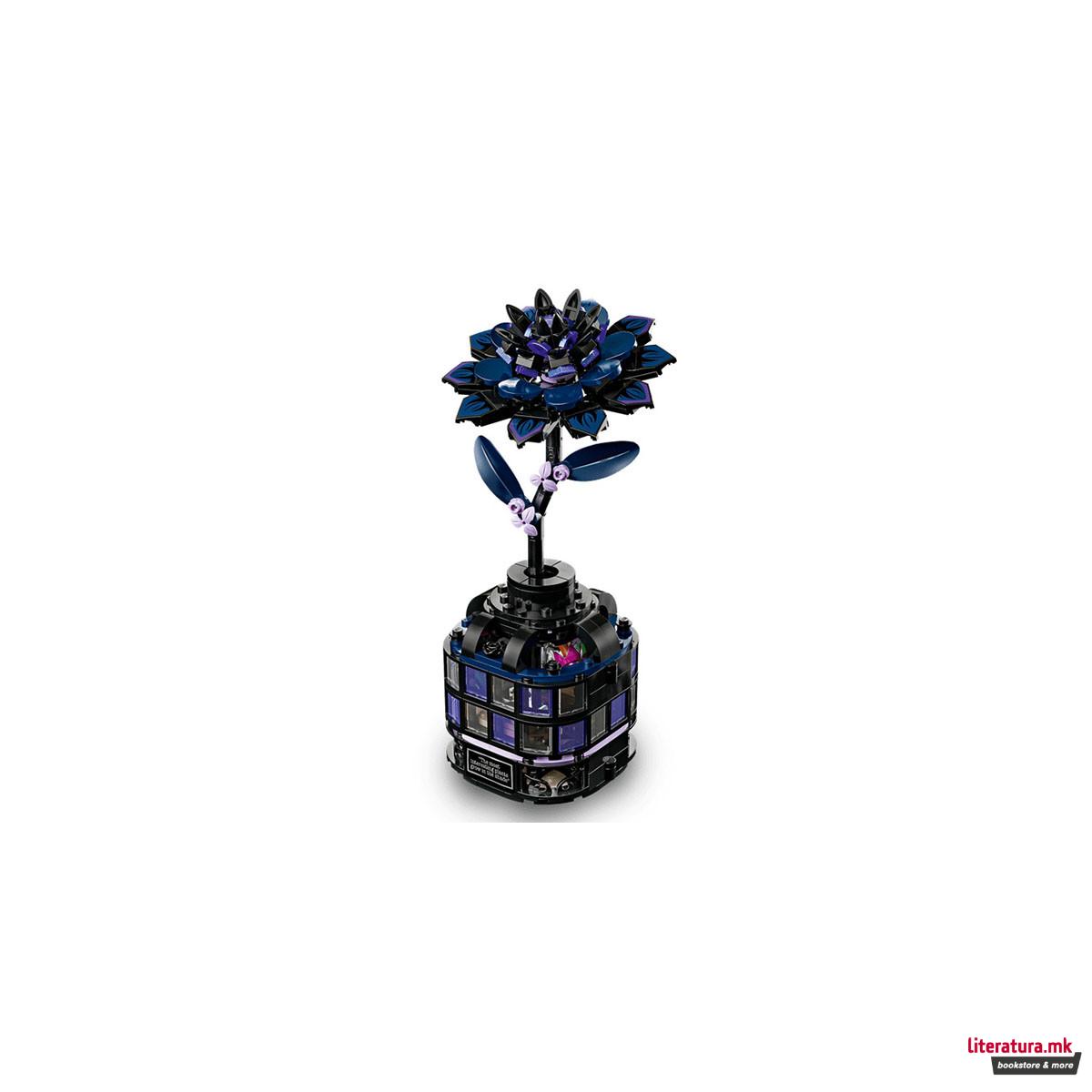 LEGO коцки, Wednesday - Black Dahlia Flower 