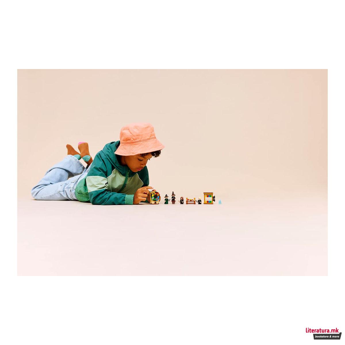 LEGO коцки, Harry Potter, Hogwarts Castle: Sorting Hat Ceremony 