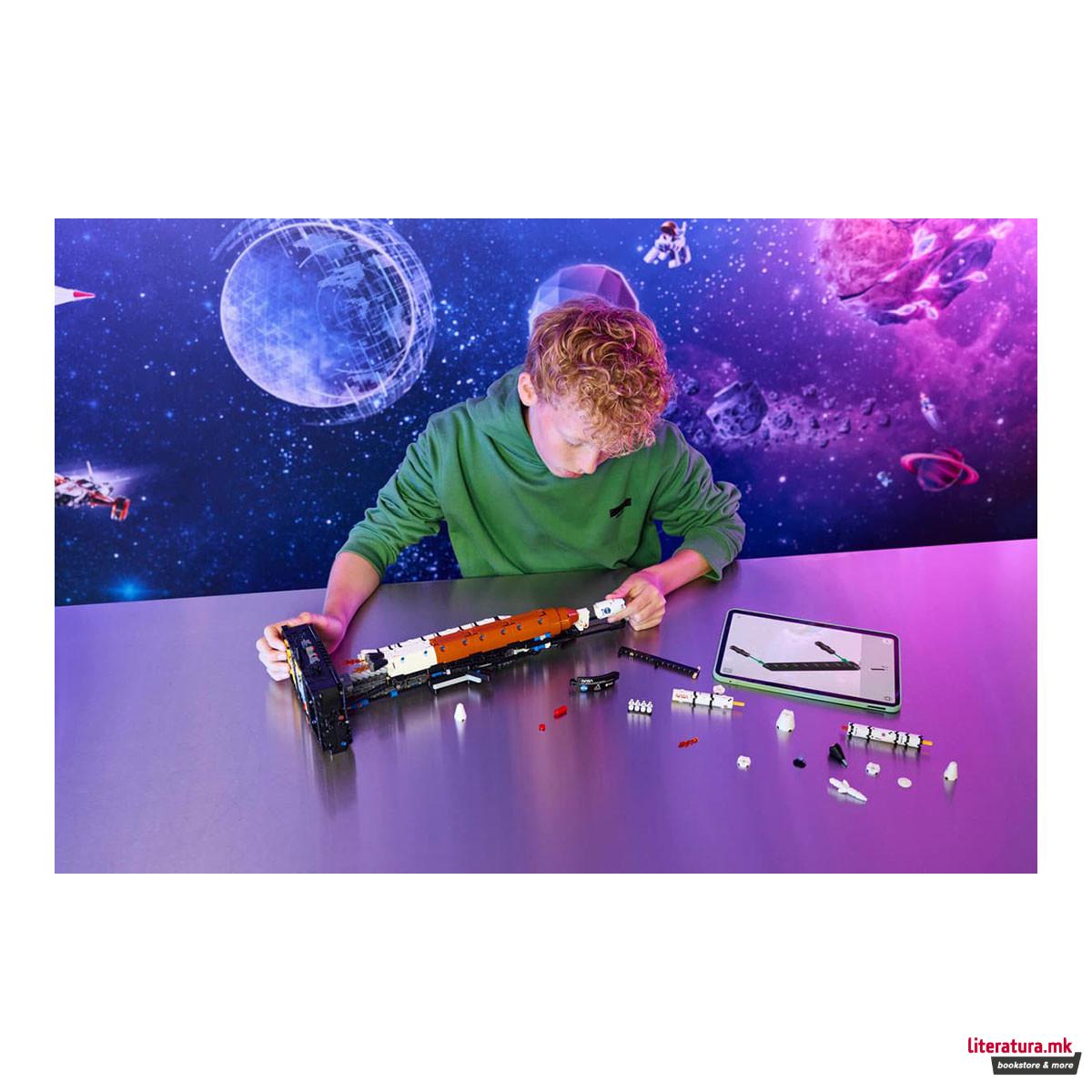 LEGO коцки, Technic, NASA Artemis Space Launch System Rocket 