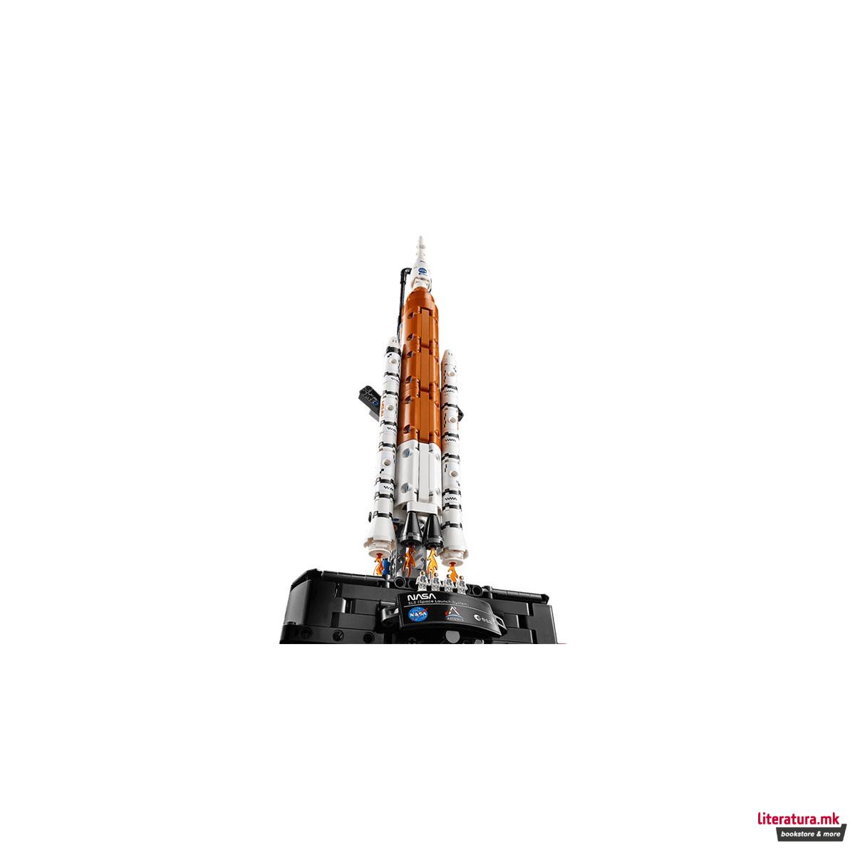 LEGO коцки, Technic, NASA Artemis Space Launch System Rocket 