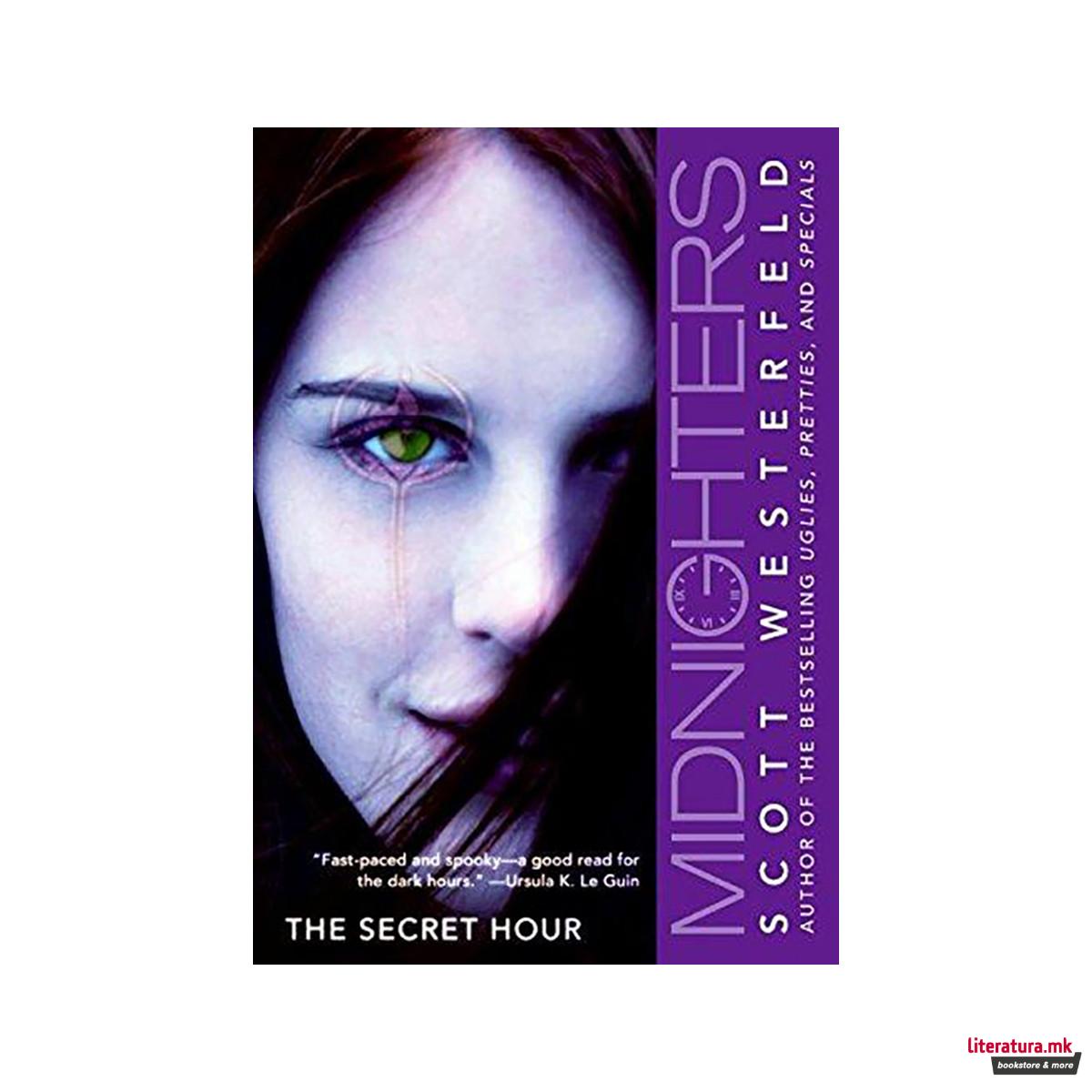 The Secret Hour (Midnighters #1) 