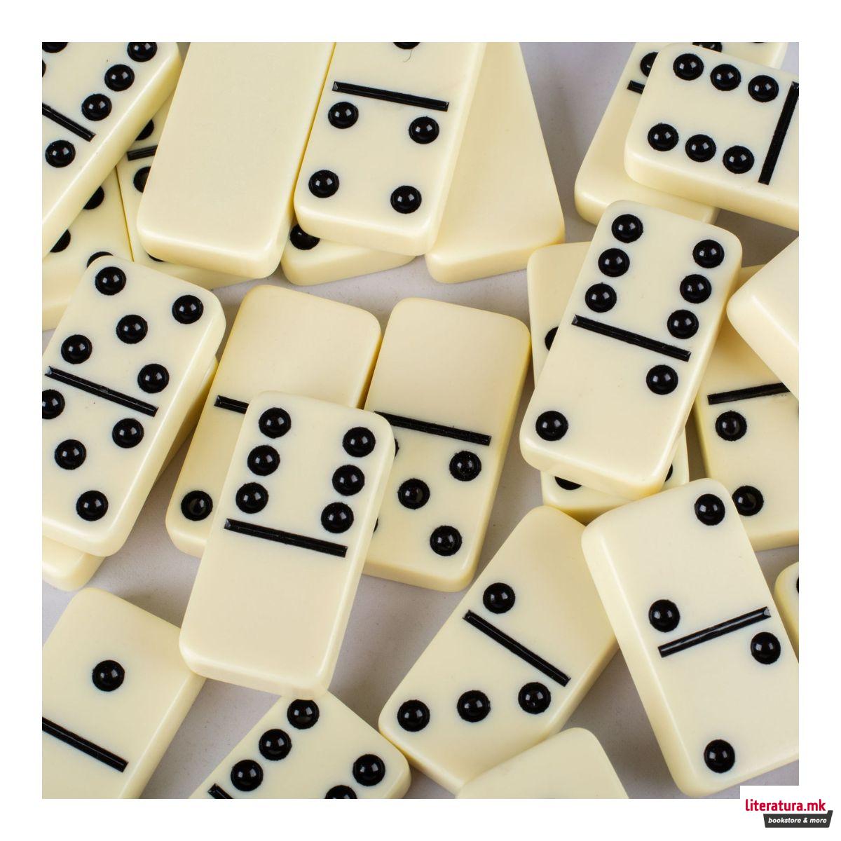 Сет за домино, Luxury Set in Black Wooden Replica Case 