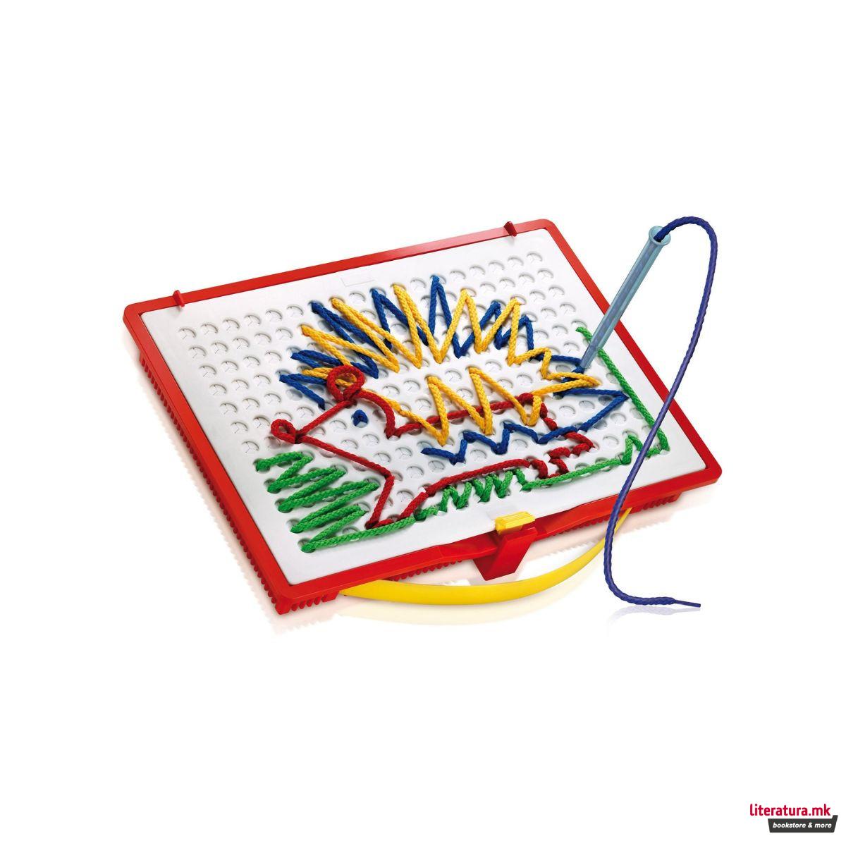 Табла со дупчиња за цртање со врвки, Filò 