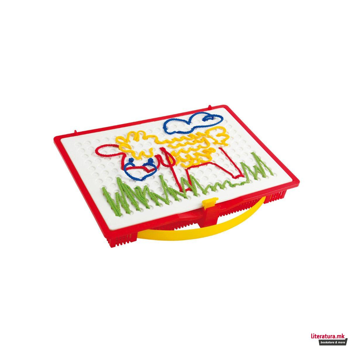 Табла со дупчиња за цртање со врвки, Filò 