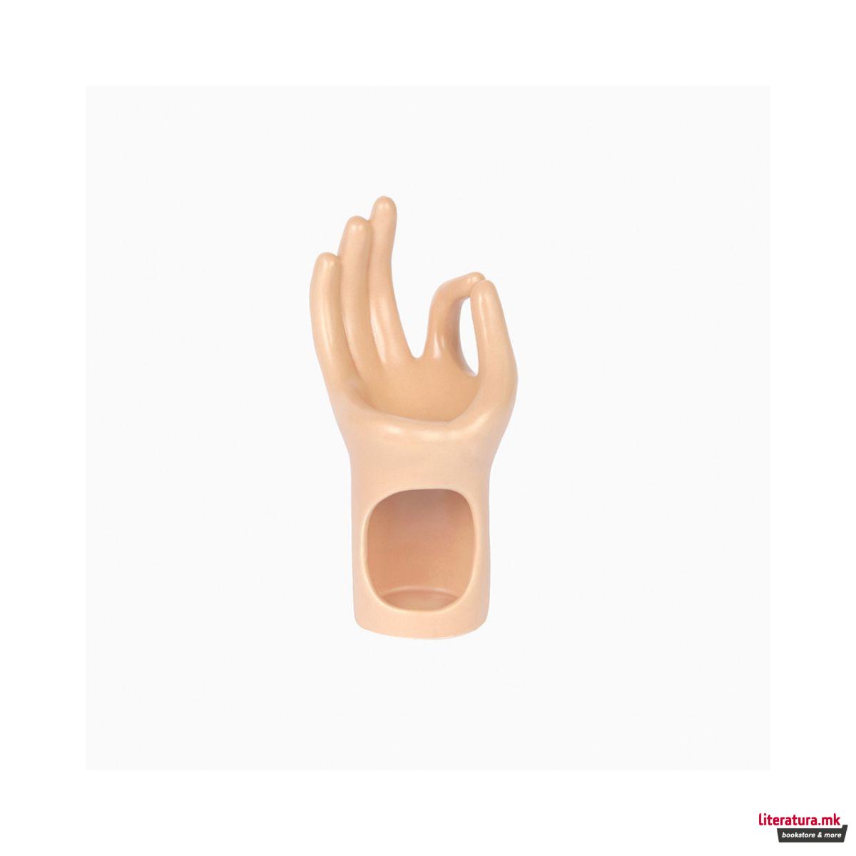 Сад за ароматично масло, Om - Meditation hand 