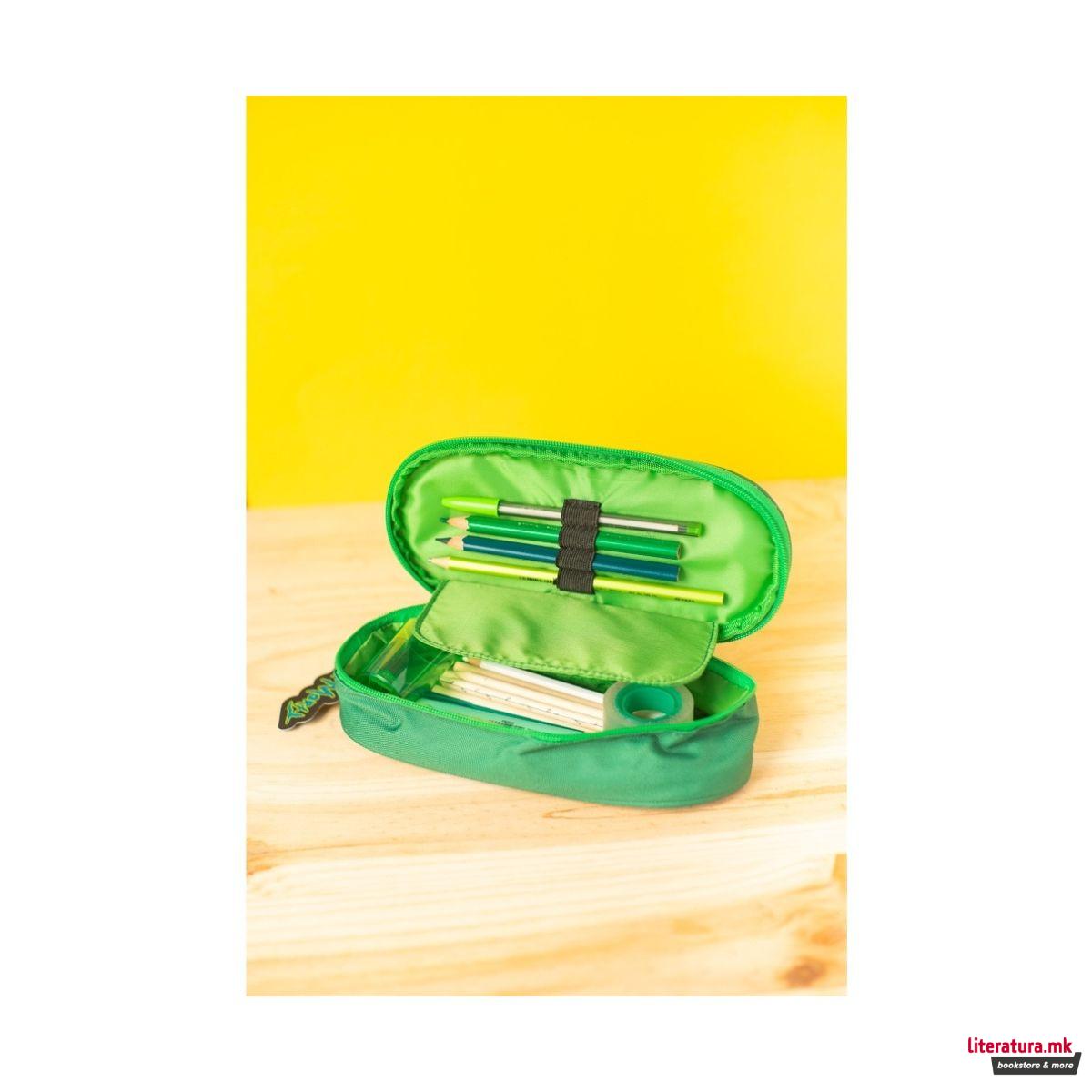 Несесер за моливи, Rick and Morty, Pickle Rick 