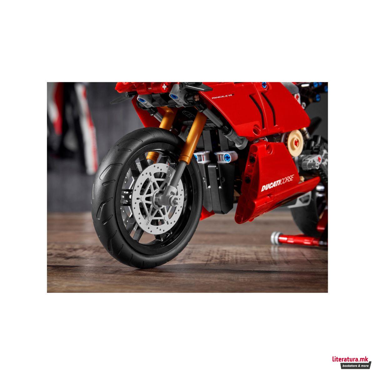 LEGO коцки, Technic, Ducati Panigale V4 R 