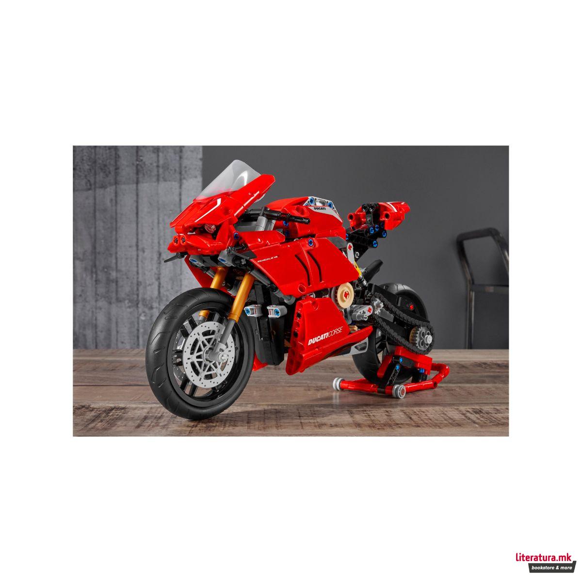 LEGO коцки, Technic, Ducati Panigale V4 R 