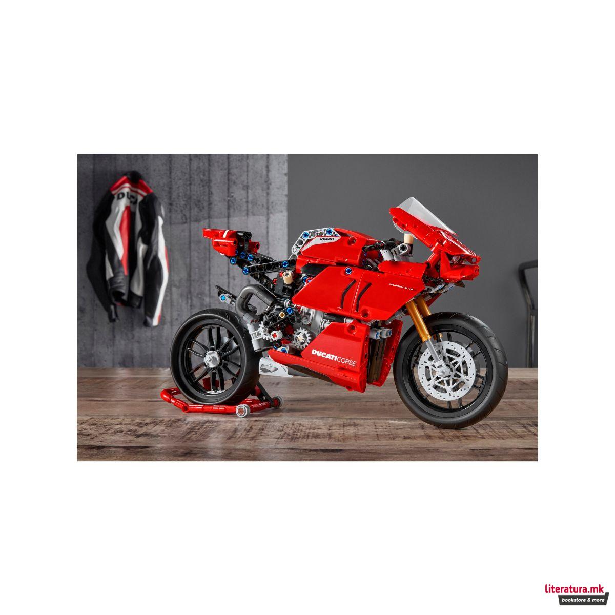 LEGO коцки, Technic, Ducati Panigale V4 R 