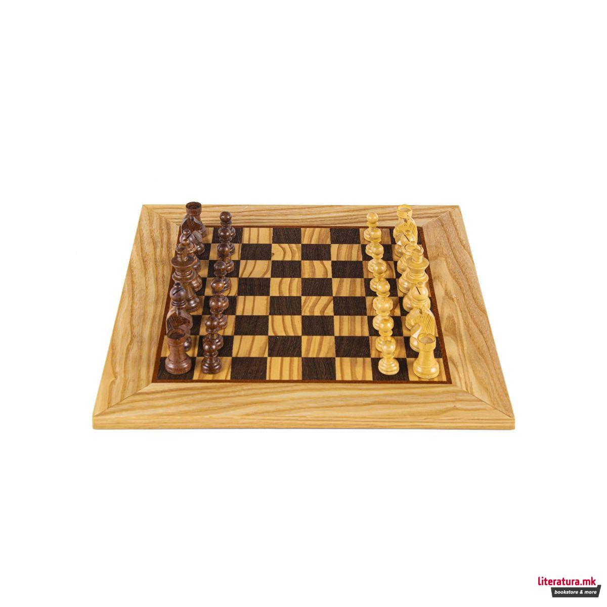 Сет за шах, Olive Burl со Staunton фигури, 50 x 50 cm 