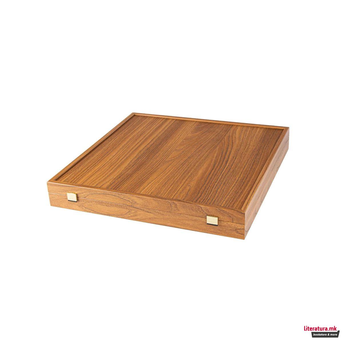 Сет за шах, Walnut/Staunton Chessmen 