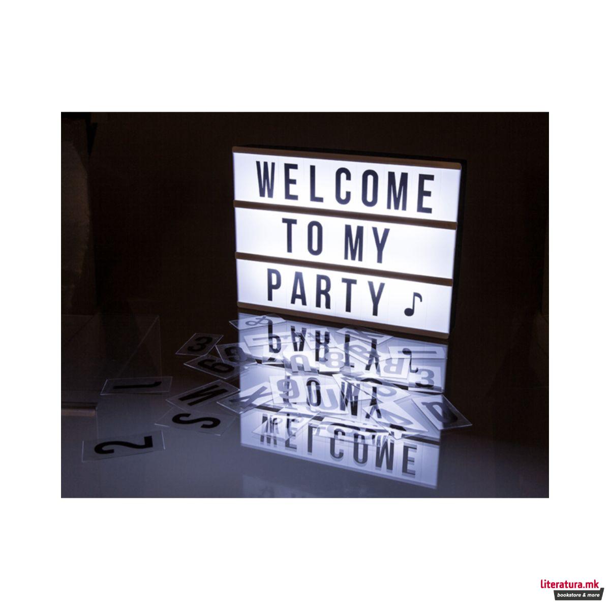 Светлечка табла со букви 