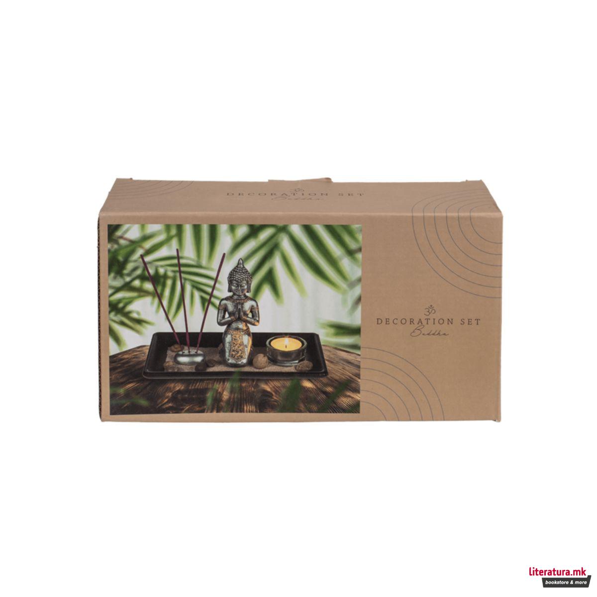 Дрвен послужавник со Буда фигура 