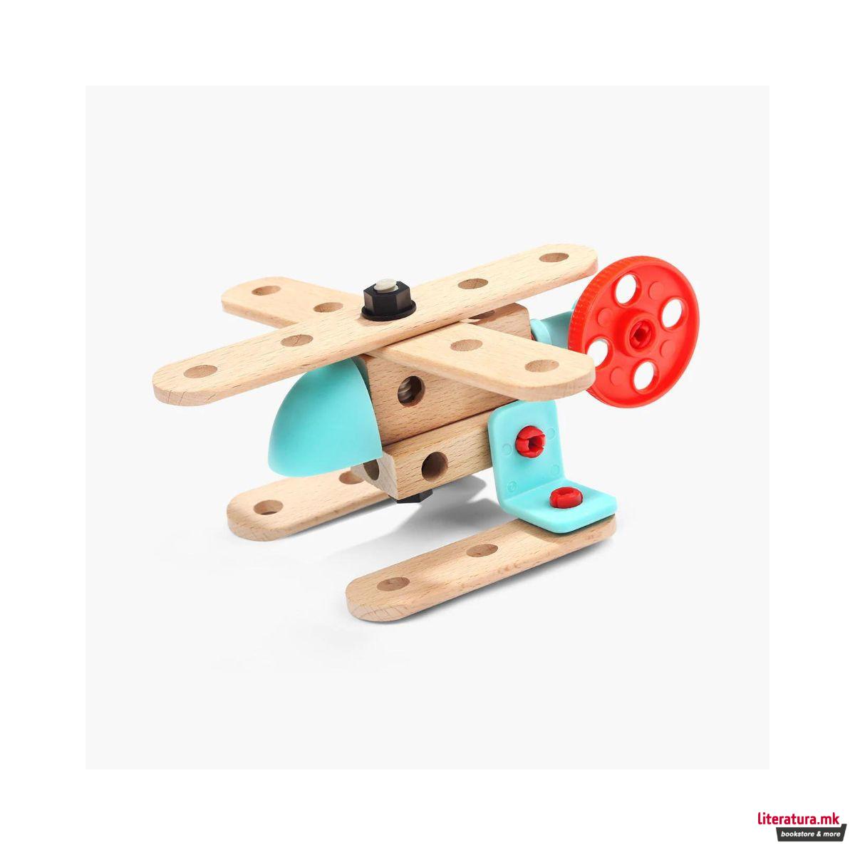 Сет дрвени коцки за градба со алатки 