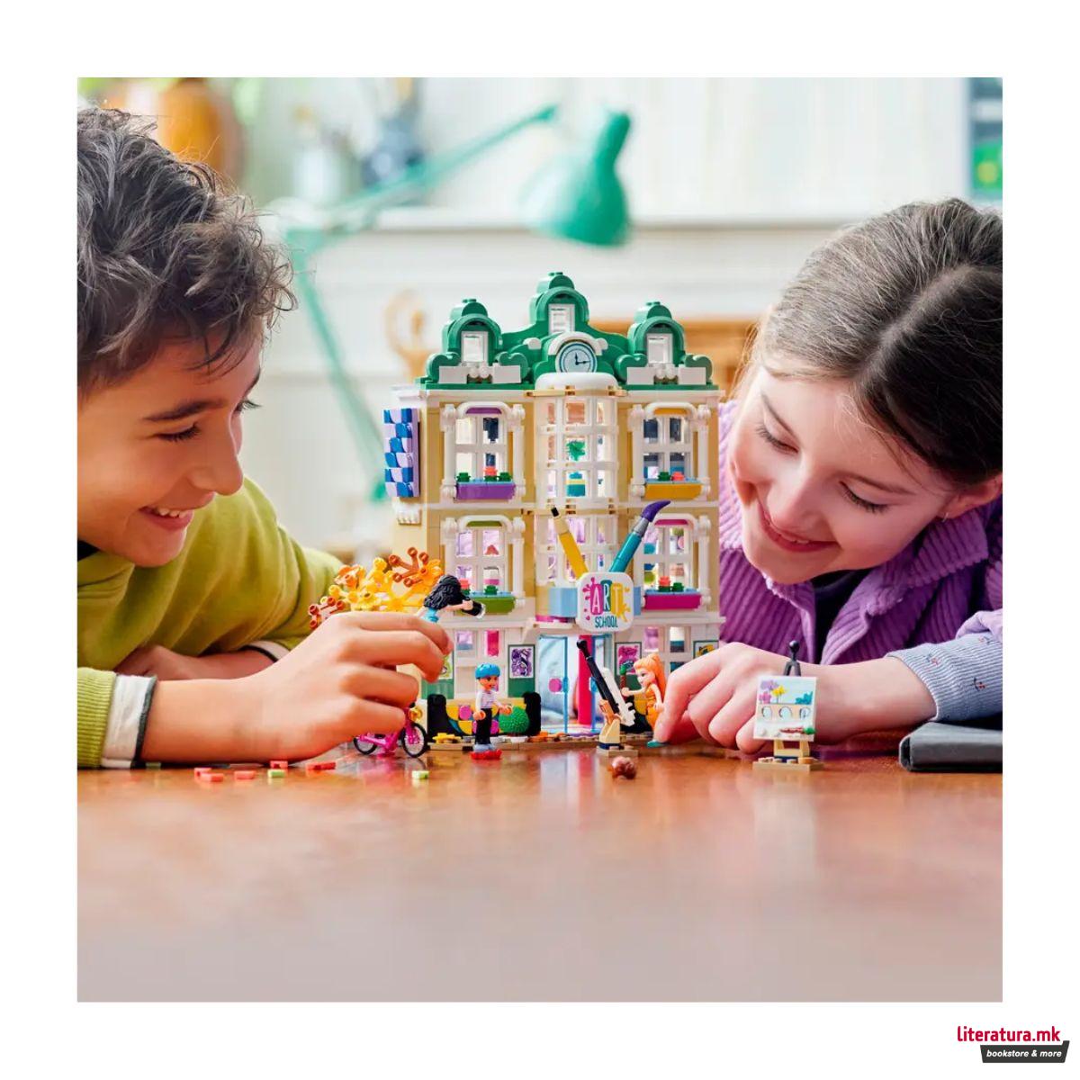 LEGO коцки, Friends, Emma's Art School 