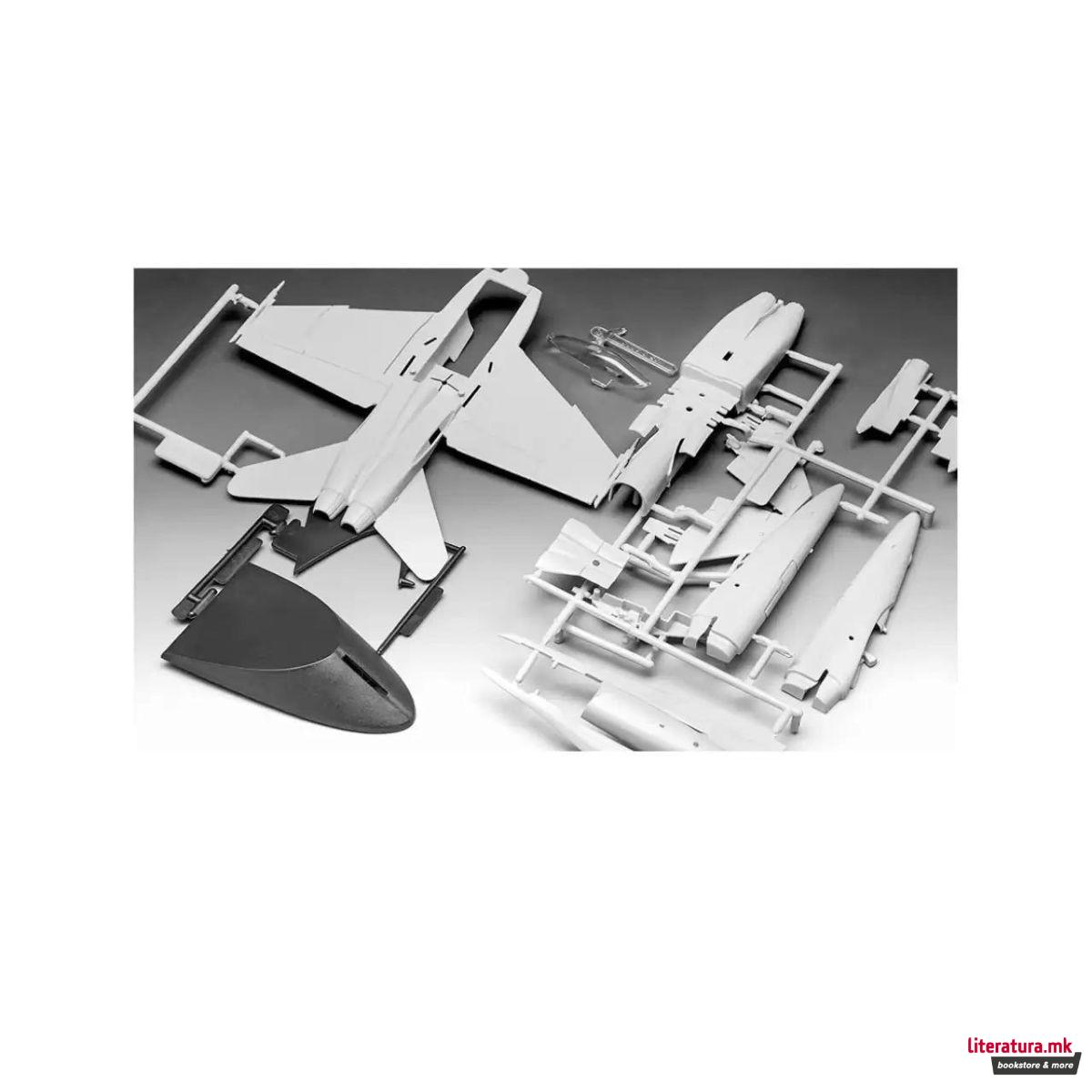 Сет макета + бои, Top Gun - Maverick's F/A-18 Hornet, 1:72