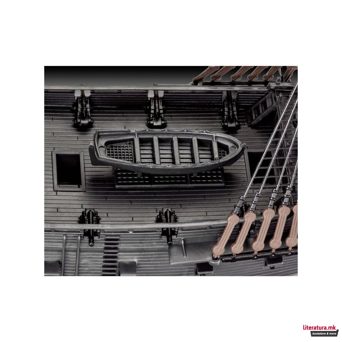 Макета, Pirates of the Caribbean - Black Pearl, 1:150 