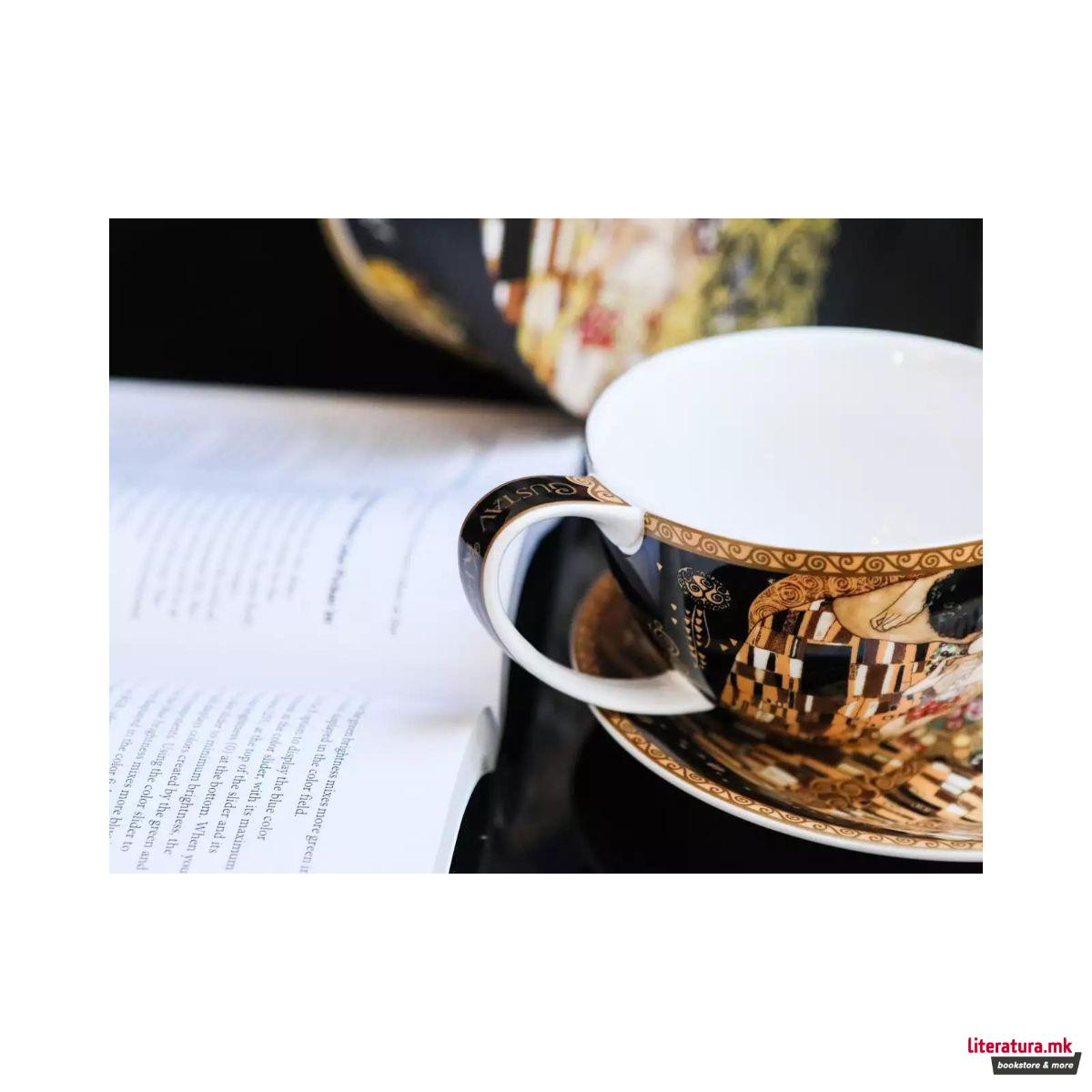 Шолја со тацна, Gustav Klimt - The Kiss 