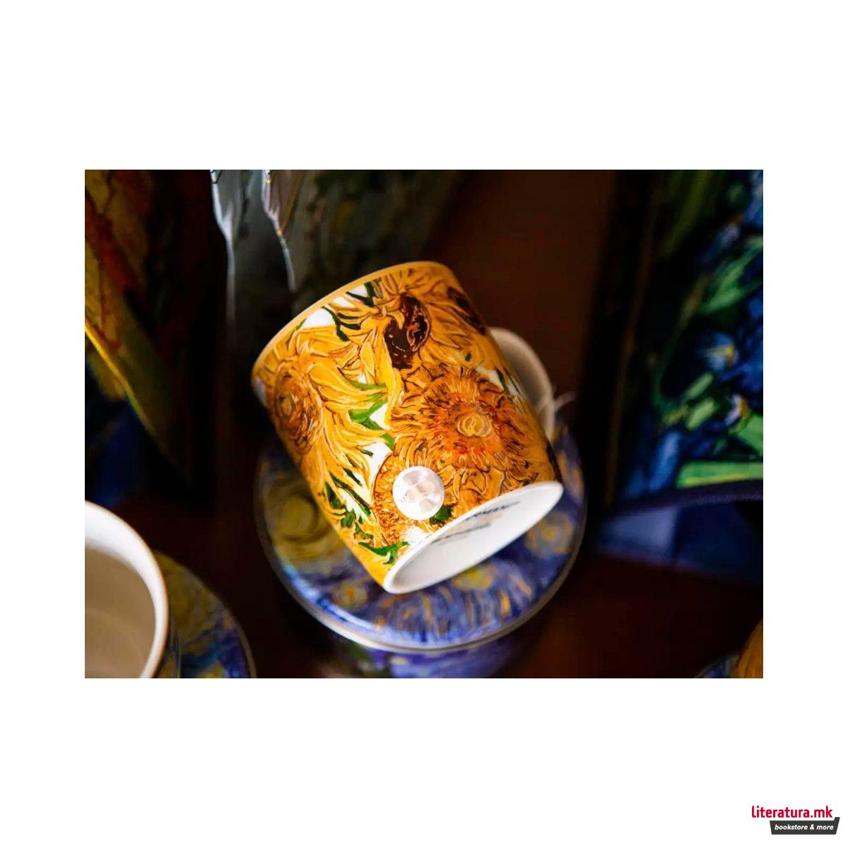 Шолја во метална кутија, Vincent Van Gogh - Sunflowers 