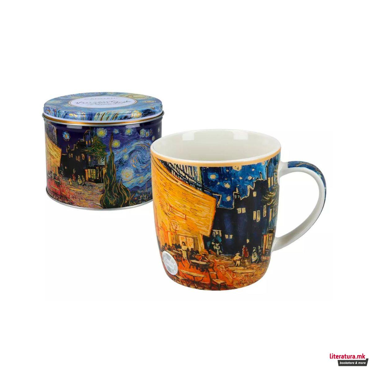 Шолја во метална кутија, Vincent Van Gogh - Café Terrace at Night 