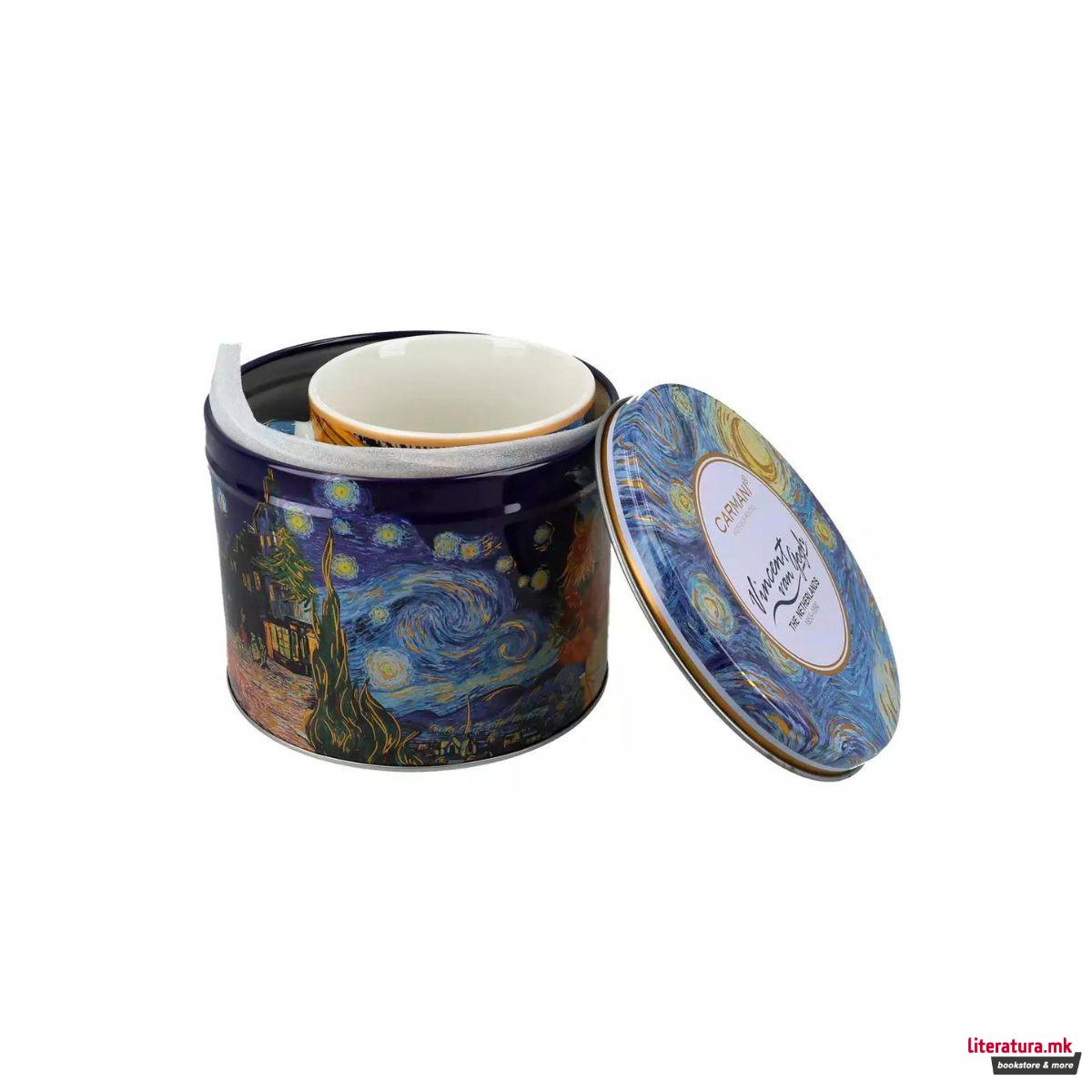 Шолја во метална кутија, Vincent Van Gogh - Café Terrace at Night 