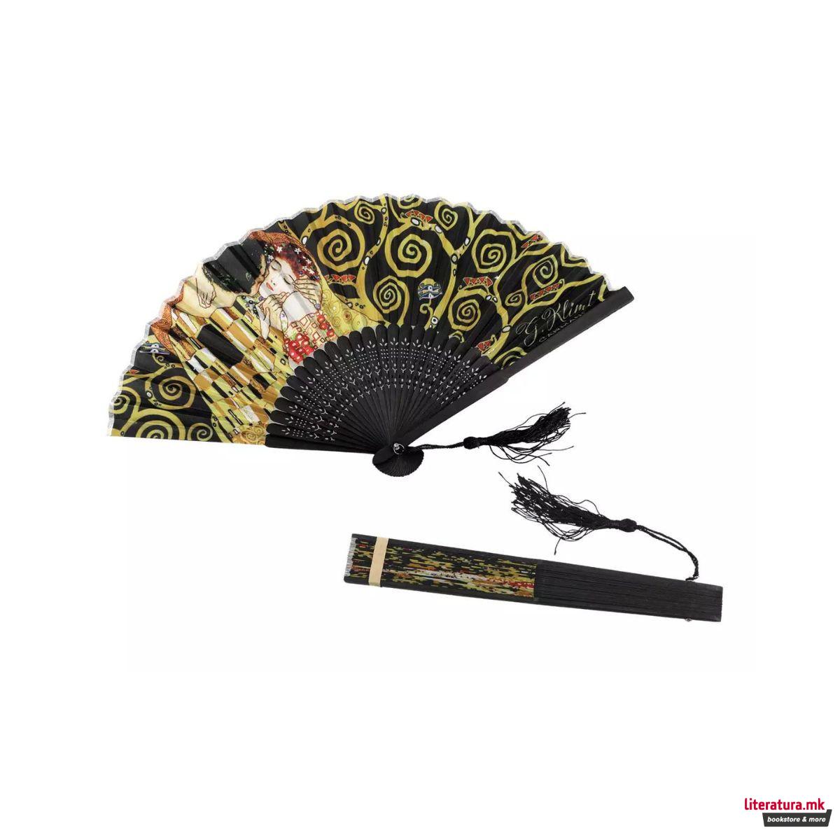 Ладало, Gustav Klimt - The Kiss & The Tree of Life 