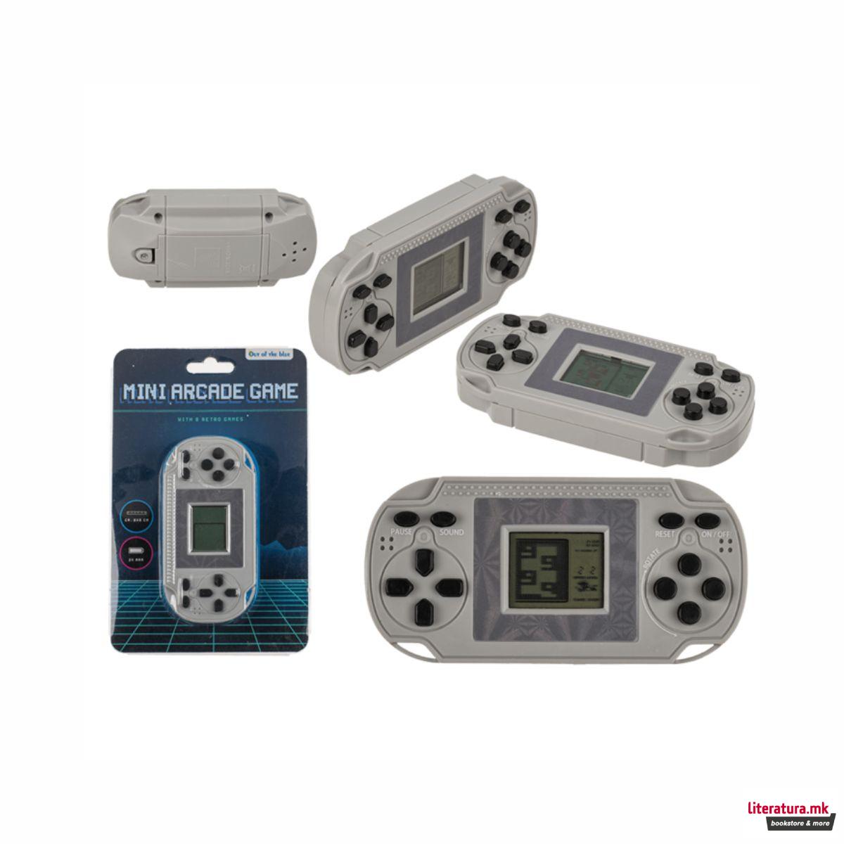 Мини ретро аркадна игра со 8 игри 