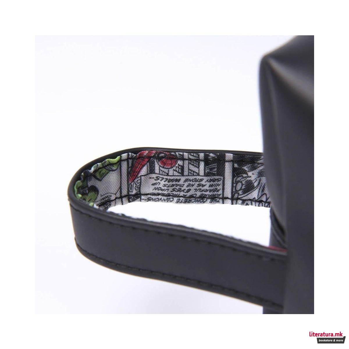 Несесер, Marvel Logo 