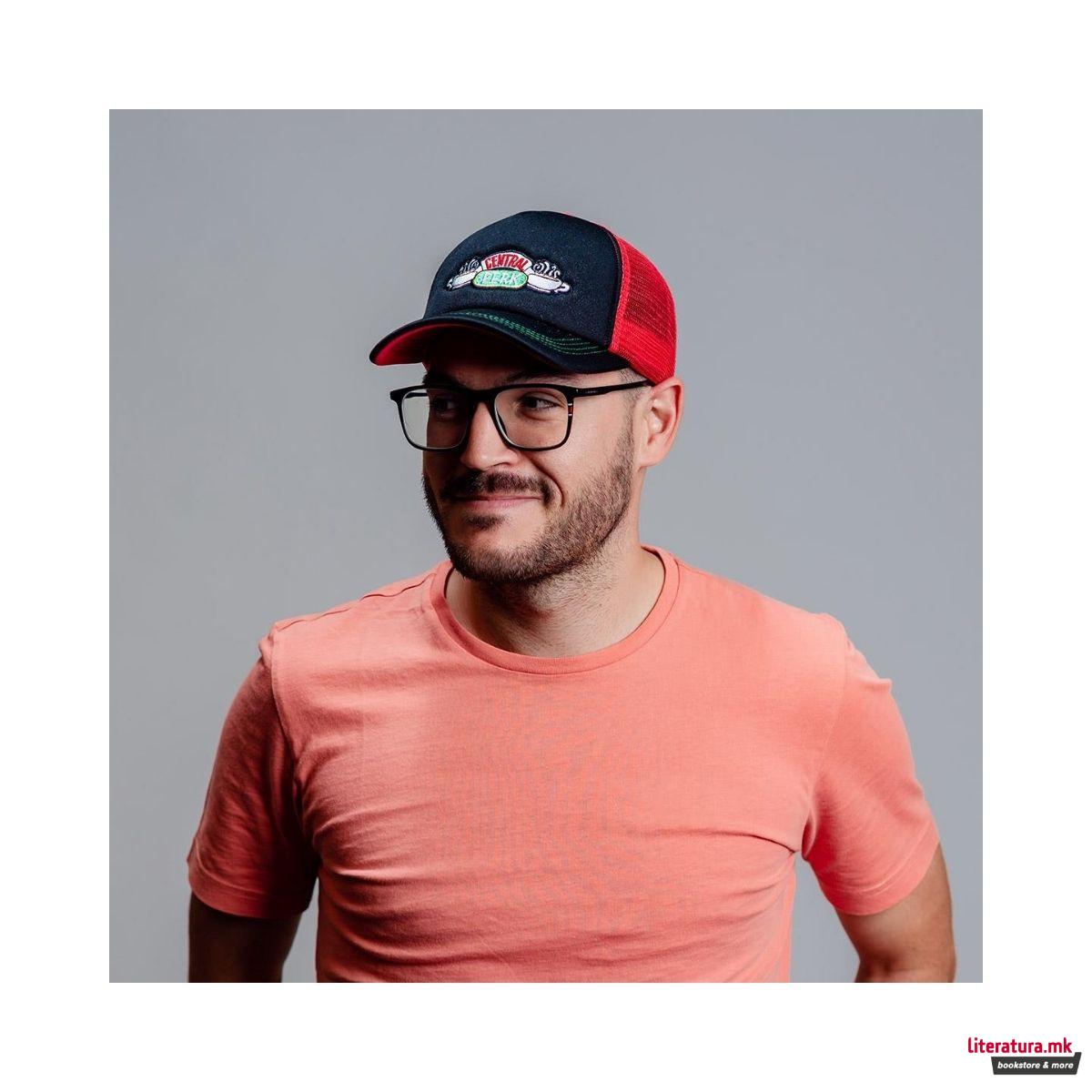 Капа, Friends - Central Perk 