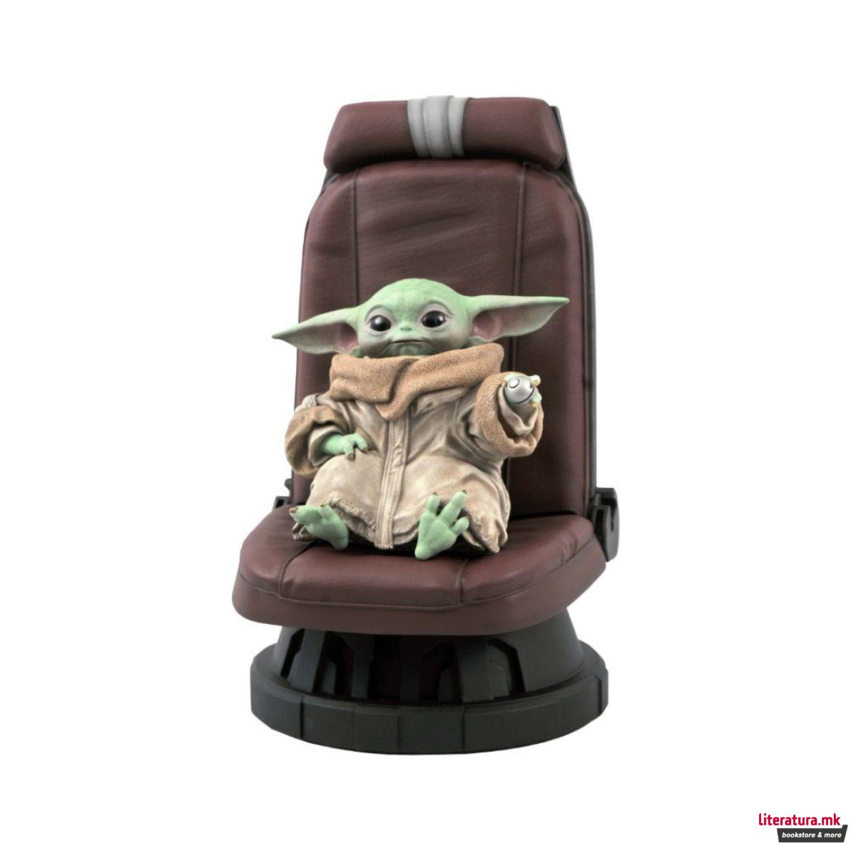 Фигура, Star Wars: The Mandalorian - The Child in Chair (Milestones Figure) 
