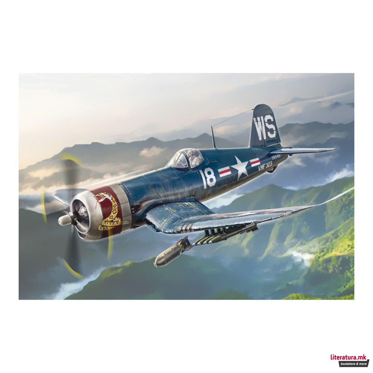 Макета, F4U-4 Corsair - Korean War, 1:72 