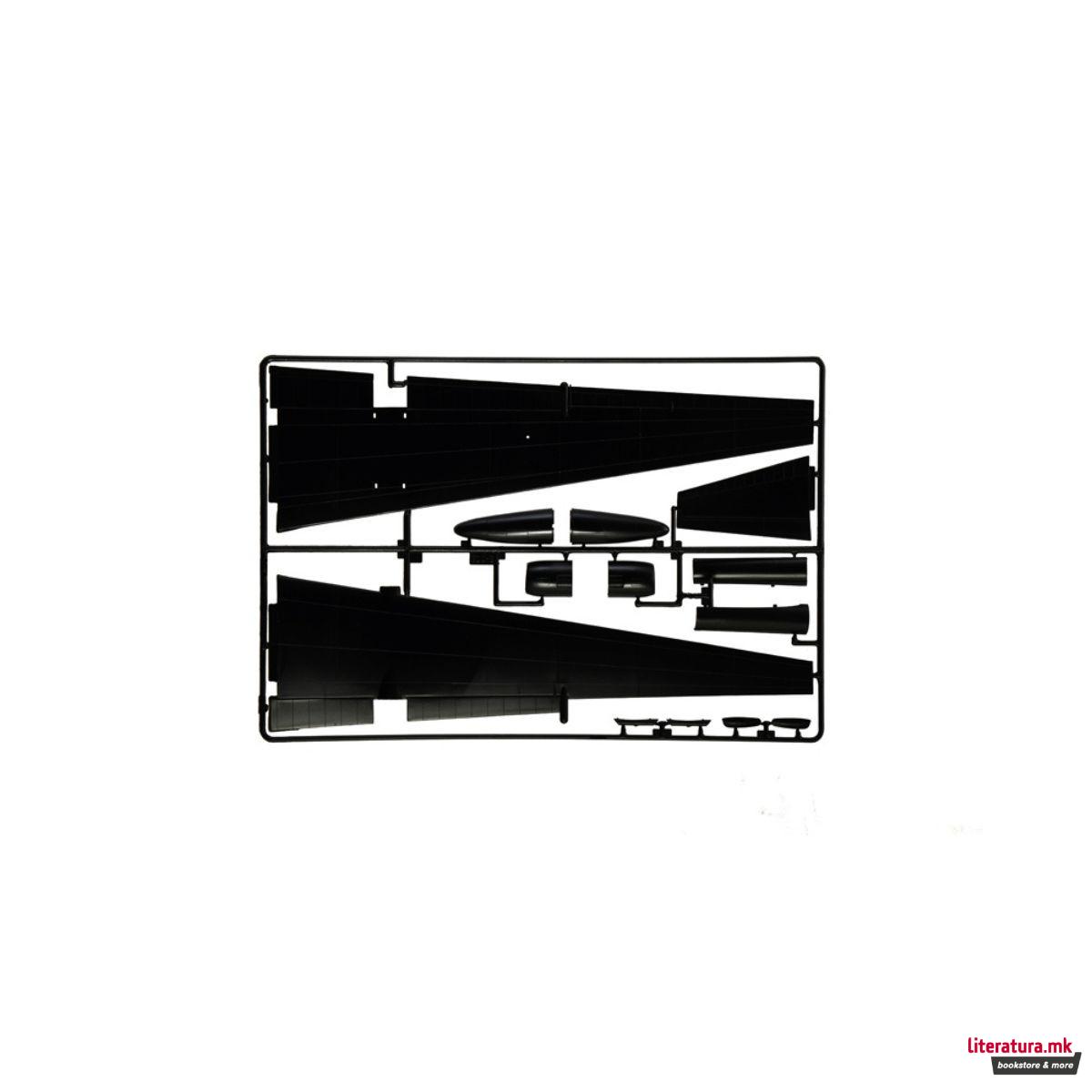 Макета, TR-1A/B, 1:48 