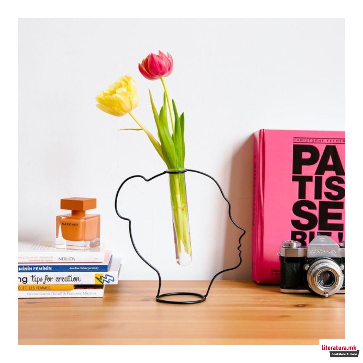 Вазна, Lady Silhouette 