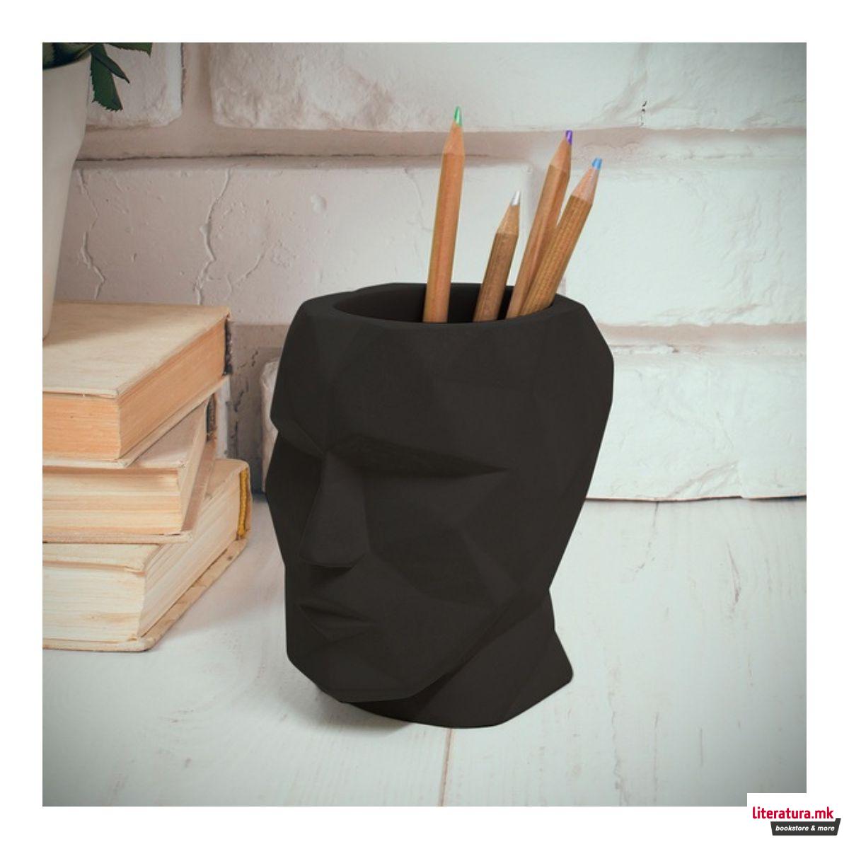 Чаша за моливи, The Head, црна