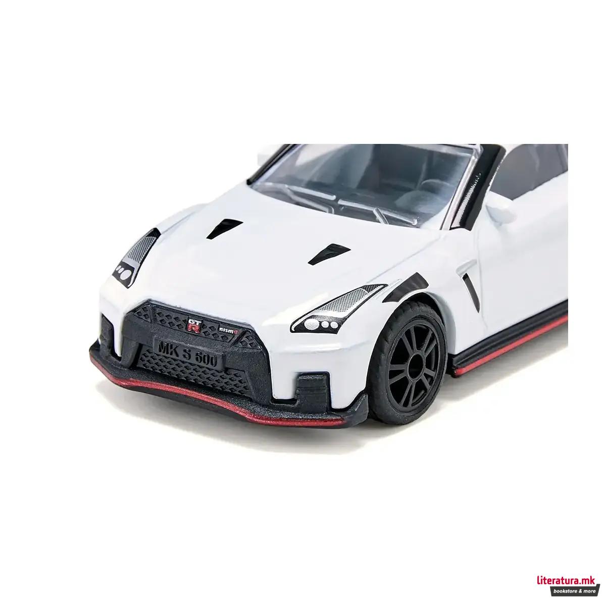 Фигура, Nissan GT-R Nismo 