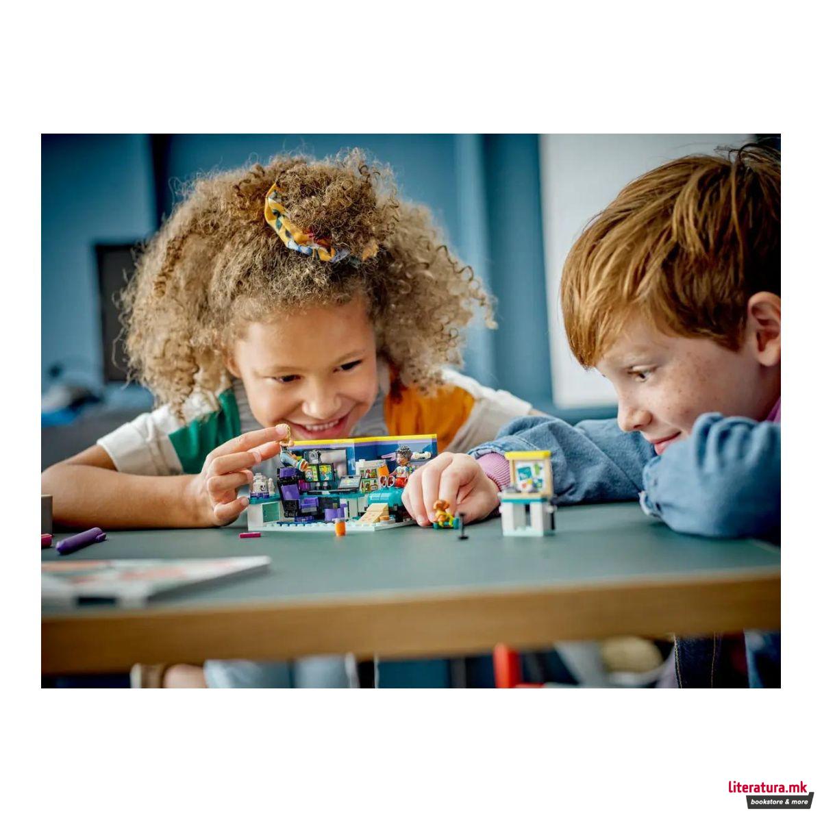 LEGO коцки, Friends, Nova's Room 