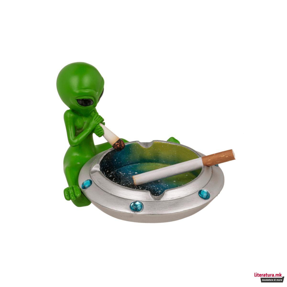 Пепелник, Alien with Joint 2 