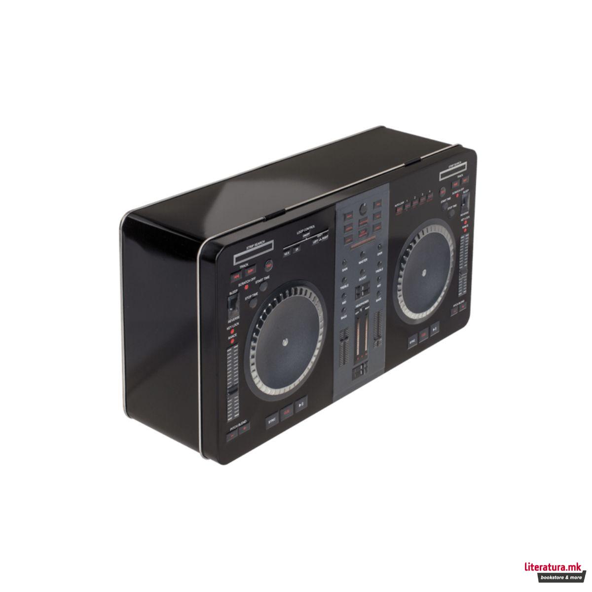 Метална кутија, DJ Mixer 