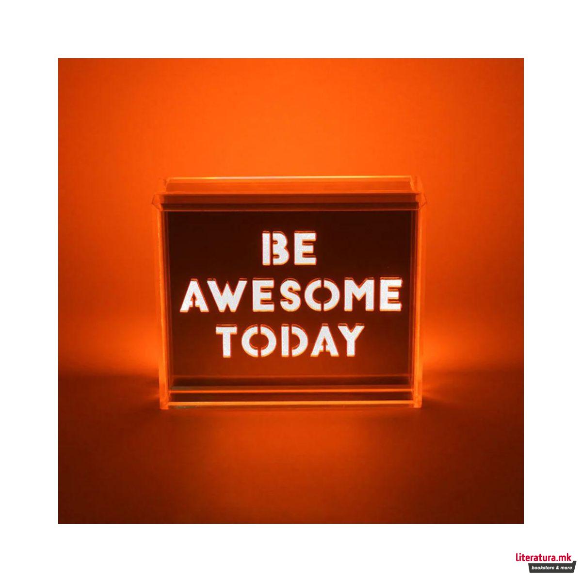 Мини неонски знак во кутија, 