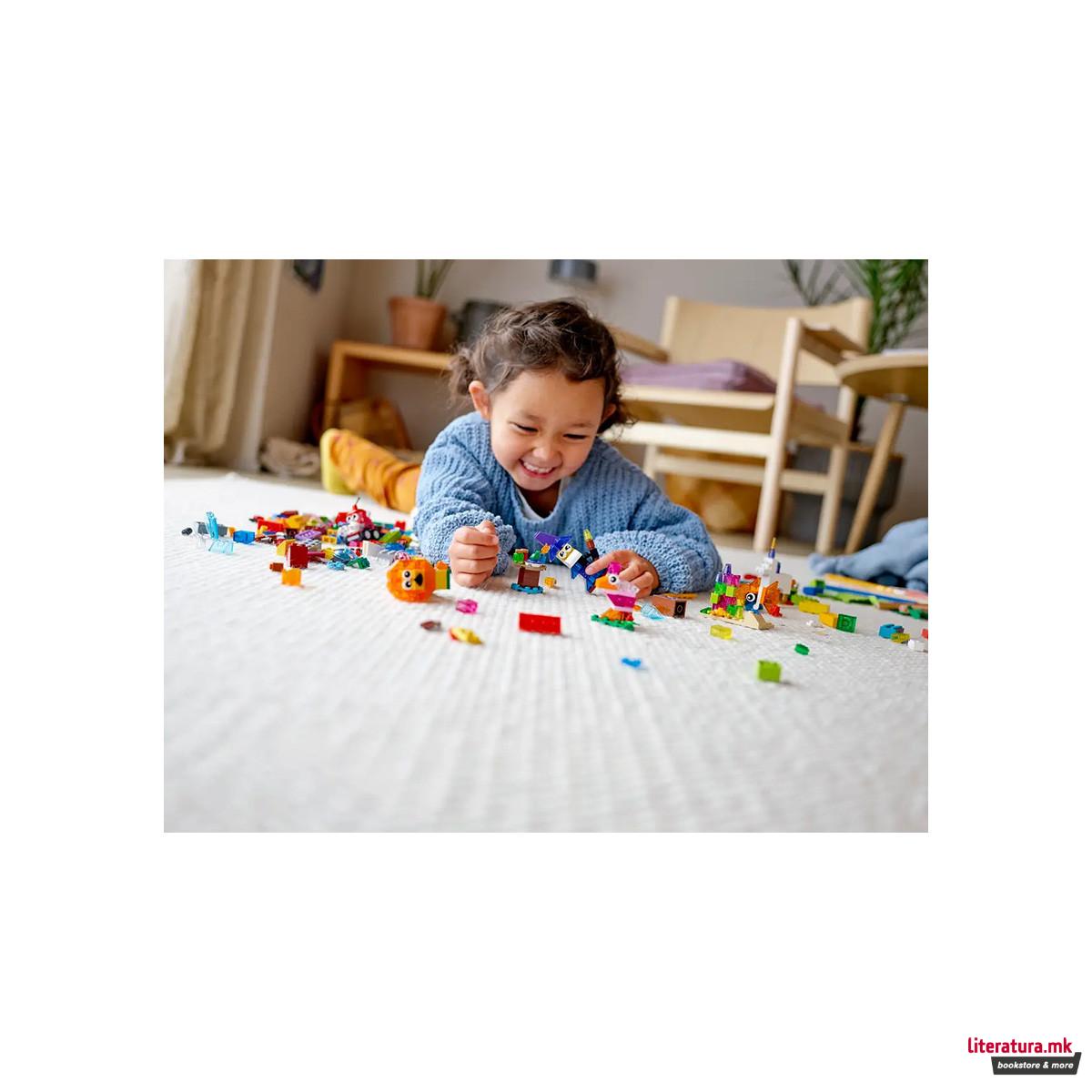 LEGO коцки, Classic, Creative Transparent Bricks 