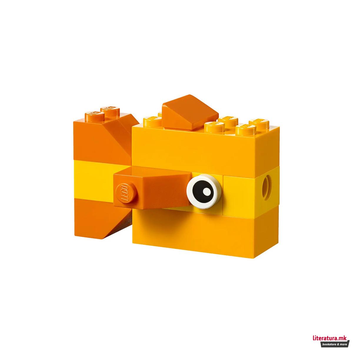 LEGO коцки во куферче, Classic, Creative Suitcase 