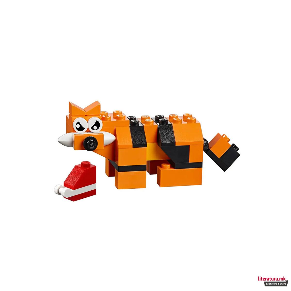 LEGO коцки во кутија, Classic, Medium Creative Brick Box 