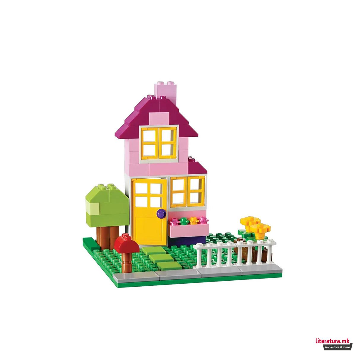 LEGO коцки во кутија, Classic, Large Creative Brick Box 