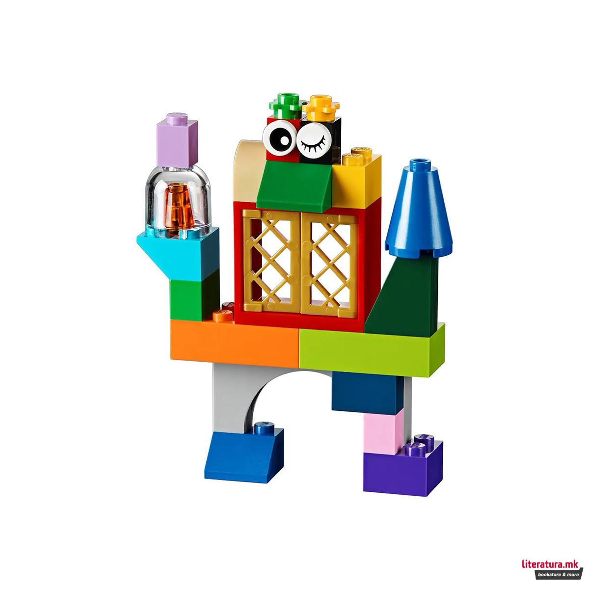 LEGO коцки во кутија, Classic, Large Creative Brick Box 